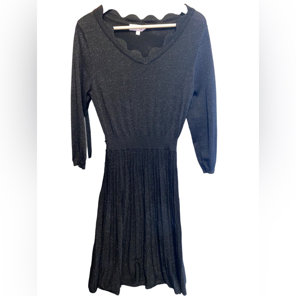 Women’s black knit shimmer black pleated with scalloped collar dress